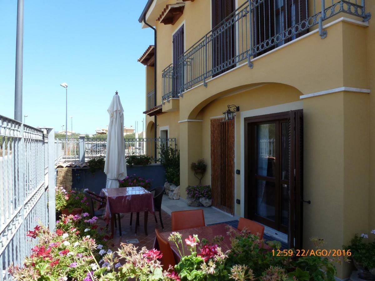 Sogno Di Mare Bed and Breakfast Pula Eksteriør billede