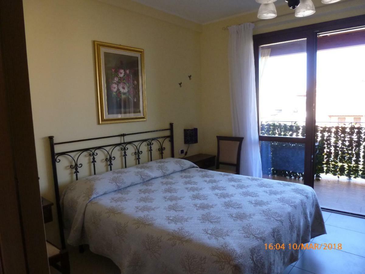 Sogno Di Mare Bed and Breakfast Pula Eksteriør billede